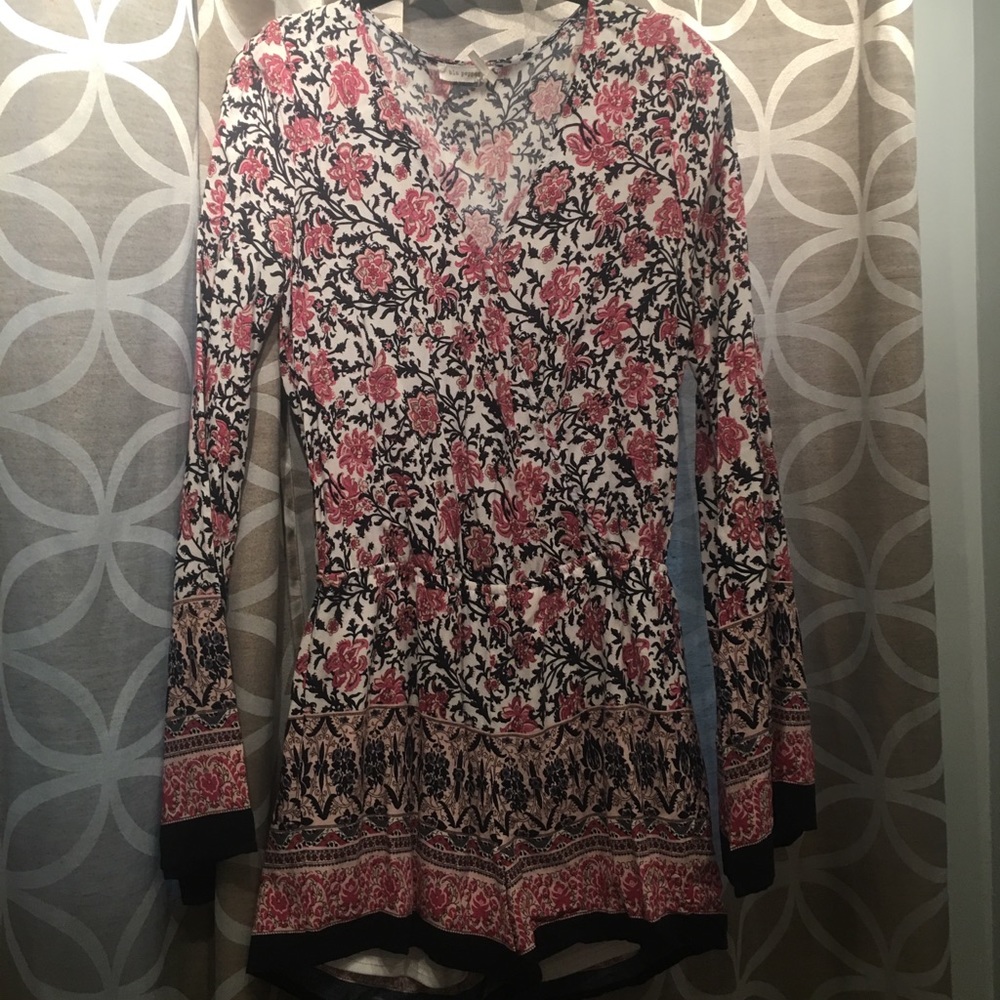 Boutique romper size md